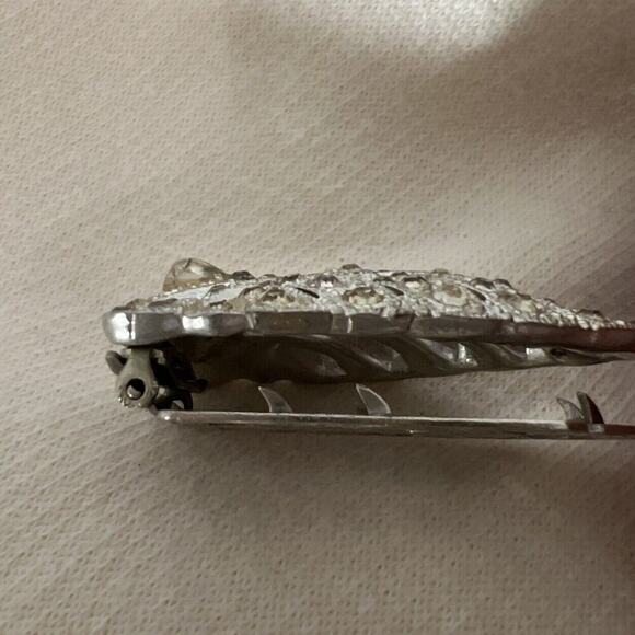 Vintage Silver Plated Art Deco Scarf Clip With Rhinestones - Picture 8 of 9
